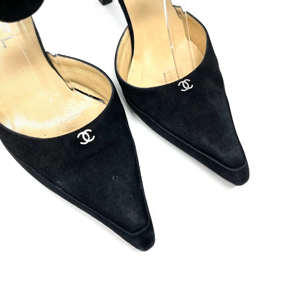 Vintage Chanel Black Suede Silver CC Logo High Heels Pumps Shoes 38.5 8.5